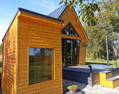 Könnyüszerkezetes apartman, Becefa