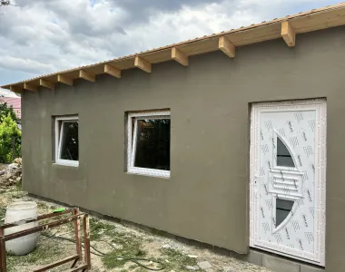 Könnyűszerkezetes melléképület Szigetvár
