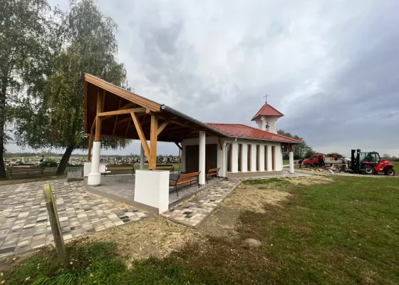 Kétújfalu Temető, Ravatalozó